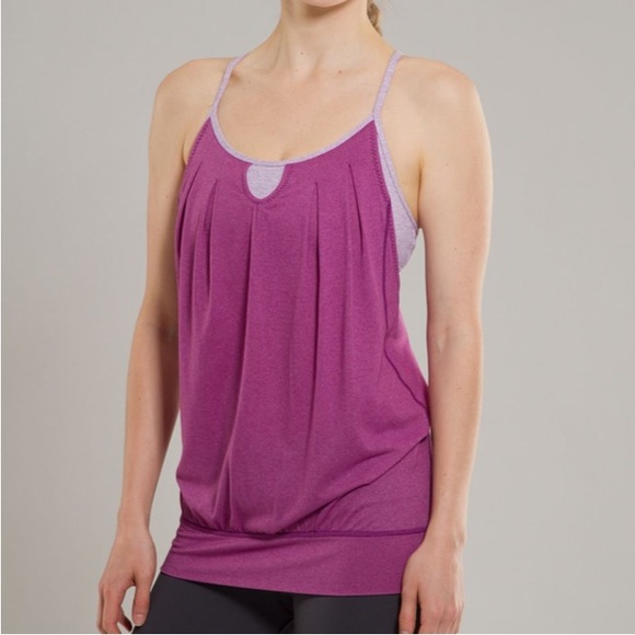 🍁50% Off Sale 🍁 Lululemon Let Loose Tank Top *different color than model - Picture 1 of 9